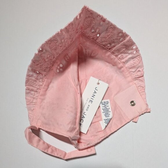 Janie And Jack Eyelet Bonnet and Socks Baby 0-3 Months Prairie Floral Cotton - Picture 3 of 8